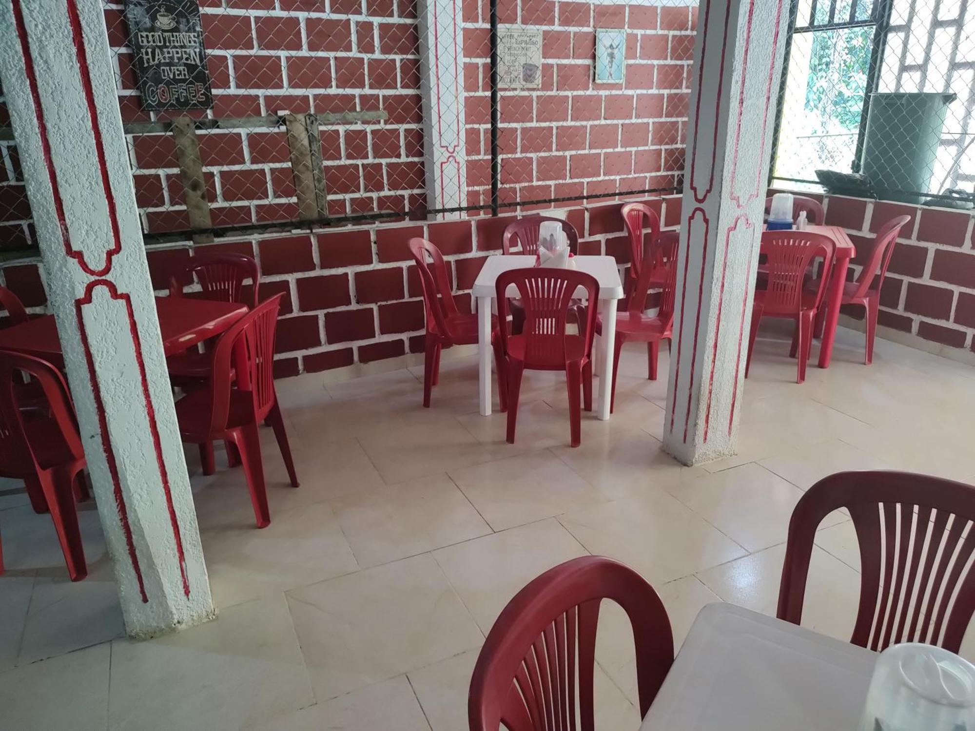 Casa Hospedaje Mayesty Hotel San Cipriano Ngoại thất bức ảnh